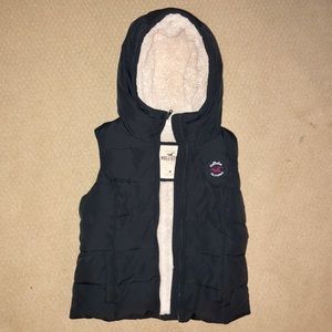 Hollister Puffer Vest